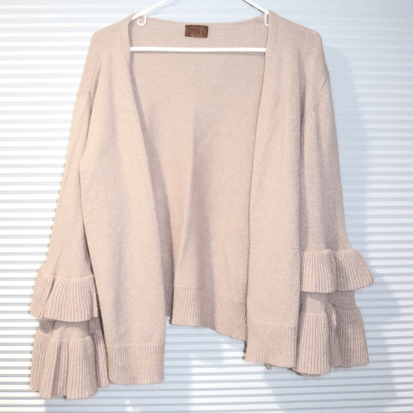 Anthro POL ruffled bell sleeve rabbit/wool sweater - Picture 5 of 8